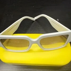 Marc Jacobs White Sunglasses with Yellow Case Marc Jacobs Marc Icon 096/S Crystal Clear Designer Italy  main image 4